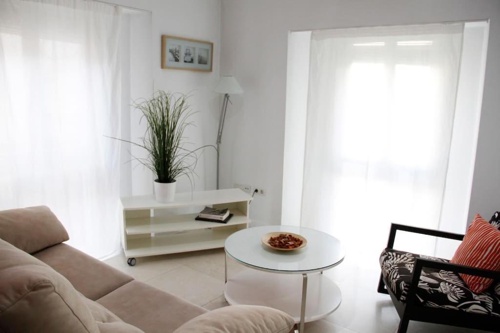 Cosy Apartment / Literally At The Foot Of Alhambra Granada Luaran gambar